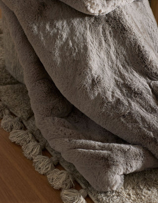 Superplush Cuddle Blanket.