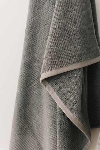 Ribbed Terry Bath Towel Set.