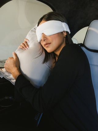 Bamboo Down Alternative Pillow.