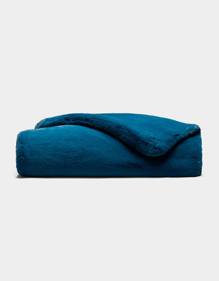Superplush Cuddle Blanket.