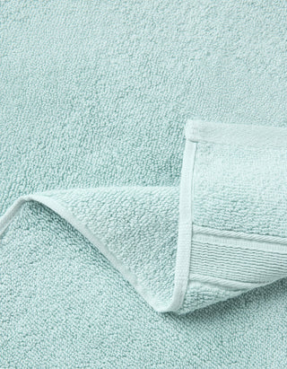 Luxe Hand Towels.