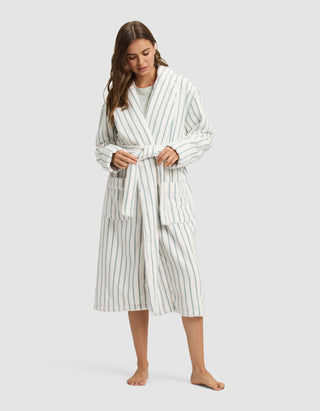 Luxe Bath Robe.