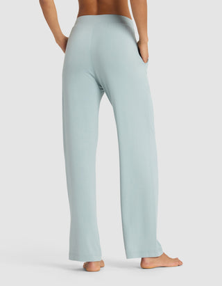 Women's Bamboo Stretch-Knit Long Sleeve Lounge Tee & Pant Set.