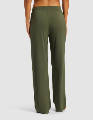 Women's Bamboo Stretch-Knit Long Sleeve Lounge Tee & Pant Set.